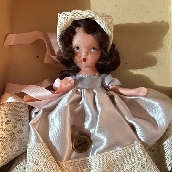 Nancy Anne storybook dolls - Picture 12 of 16